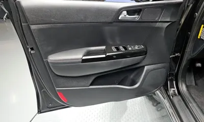 Kia Sportage 2018, 119776 км, за 7944.26 USD - фото 24