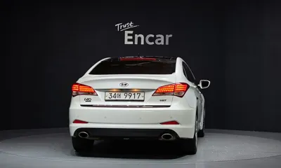 Hyundai i40 2012, 157080 км, за 3237.53 USD
