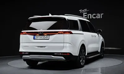 Kia Canival 2023, 45402 км, за 17932.21 USD