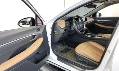 Hyundai Sonata 2020, 118798 км, за 11384.35 USD - фото 10