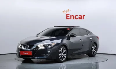 Nissan Maxima · 2017 год