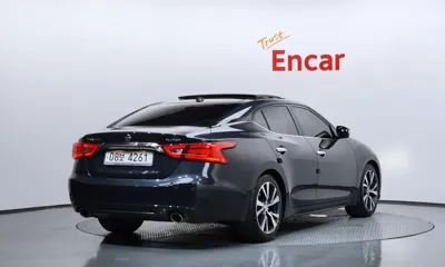 Nissan Maxima 2017, 129307 км, за 5579.62 USD