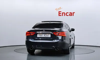 Nissan Maxima 2017, 129307 км, за 5579.62 USD