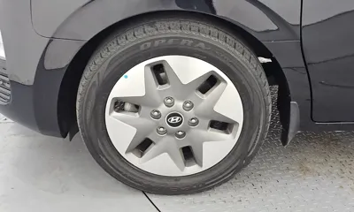 Hyundai Staria 2022, 217107 км, за 14911.76 USD