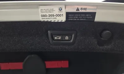 BMW 5-Series 2020, 56185 км, за 21814.15 USD - фото 34