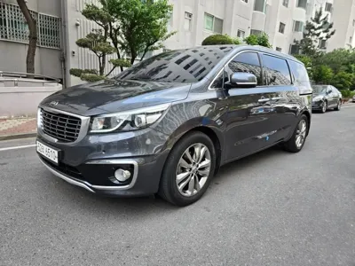 Kia Canival
