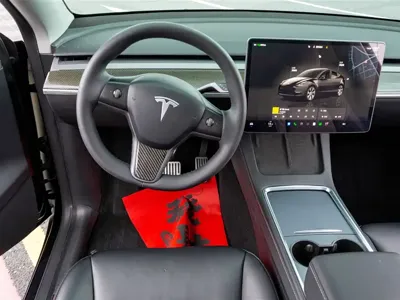 Tesla Model Y 2022, 82300 км, за 22104.36 USD - фото 18