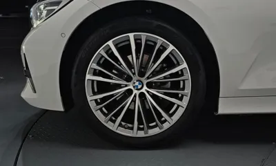 BMW 3-Series 2021, 23466 км, за 20152.11 USD