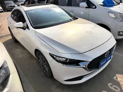 Mazda 3 Axela 2020, 55000 км, за 6861.5 USD