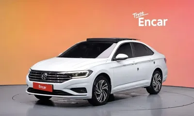 Volkswagen Jetta · 2021 год