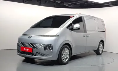 Hyundai Staria · 2024 год