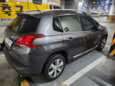 Peugeot 2008 2015, 130000 км, за 3125.61 USD