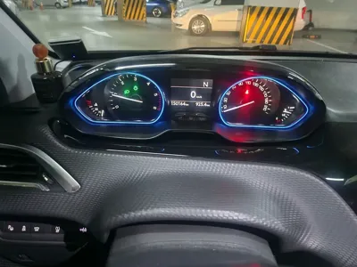 Peugeot 2008 2015, 130000 км, за 3125.61 USD - фото 9