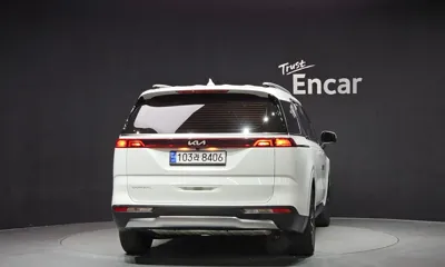 Kia Canival 2023, 81386 км, за 15747.67 USD