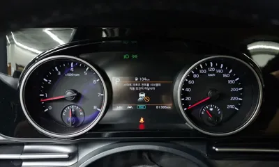 Kia Canival 2023, 81386 км, за 15747.67 USD - фото 8