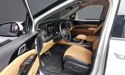 Kia Canival 2023, 81386 км, за 15747.67 USD - фото 10