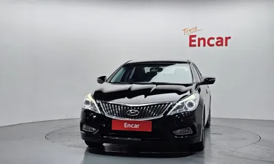 Hyundai Grandeur 2014, 59727 км, за 5880.41 USD