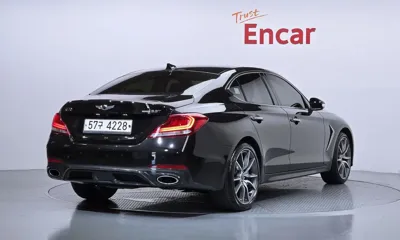 Genesis G70 2018, 153016 км, за 10496.26 USD