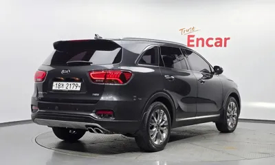 Kia Sorento 2018, 118425 км, за 10223.35 USD