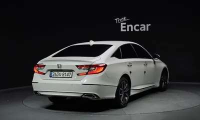 Honda Accord 2021, 37512 км, за 15165.55 USD