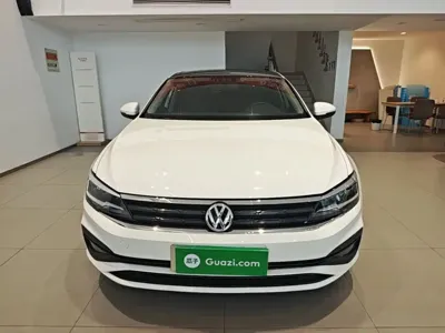 Volkswagen Lamando 2020, 69700 км, за 8531.13 USD