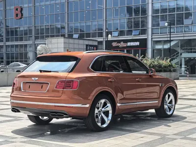 Bentley Bentayga 2020, 69000 км, за 155236.67 USD