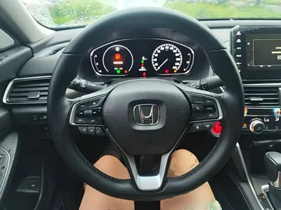Honda Accord 2023, 14300 км, за 17347.96 USD - фото 11