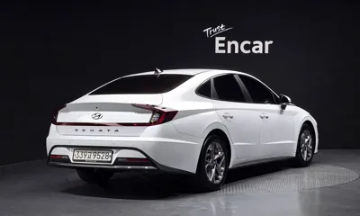 Hyundai Sonata 2021, 70123 км, за 12406.46 USD