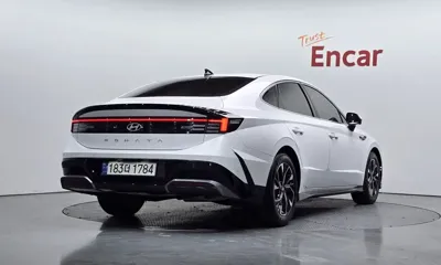 Hyundai Sonata 2024, 17230 км, за 18427.48 USD