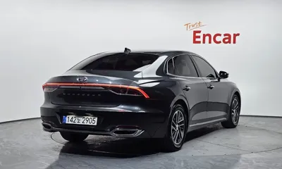 Hyundai Grandeur 2021, 133420 км, за 11694.75 USD