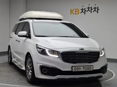 Kia Canival 2018, 73003 км, за 12251.65 USD