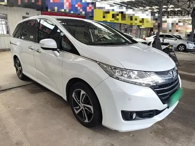 Honda Odyssey 2016, 110200 км, за 11317.79 USD