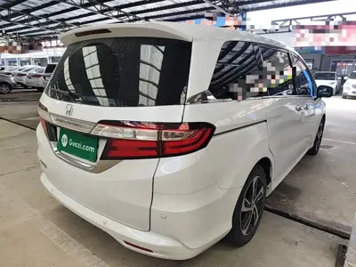 Honda Odyssey 2016, 110200 км, за 11317.79 USD - фото 7