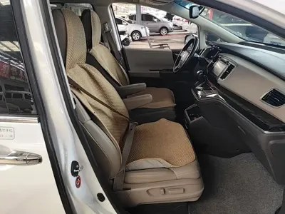 Honda Odyssey 2016, 110200 км, за 11317.79 USD - фото 25