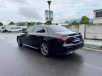 Mercedes-Benz E-Class 2021, 85000 км, за 26191.37 USD