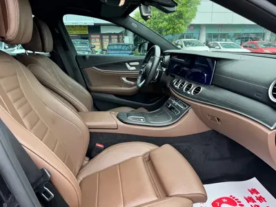 Mercedes-Benz E-Class 2021, 85000 км, за 26191.37 USD - фото 12