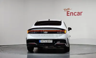 Hyundai Sonata 2024, 66563 км, за 17847.71 USD