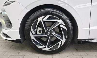 Hyundai Sonata 2024, 66563 км, за 17847.71 USD