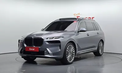 BMW X7 · 2023 год
