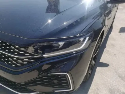 Volkswagen Passat 2026, 2200 км, за 21756.63 USD