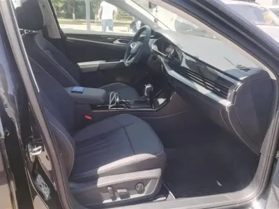 Volkswagen Passat 2026, 2200 км, за 21756.63 USD - фото 8