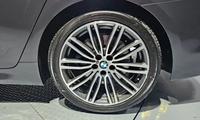 BMW 5-Series 2018, 83809 км, за 17876.87 USD - фото 5
