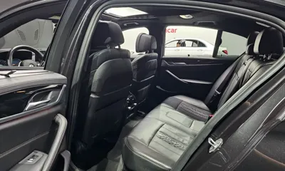 BMW 5-Series 2018, 83809 км, за 17876.87 USD - фото 11