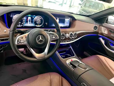 Mercedes-Benz S-Class 2018, 83000 км, за 43836.62 USD