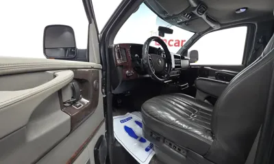 Chevrolet Express Van 2012, 175476 км, за 12078.25 USD - фото 10