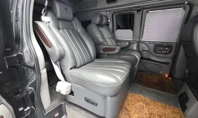 Chevrolet Express Van 2012, 175476 км, за 12078.25 USD - фото 18