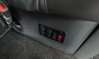 Chevrolet Express Van 2012, 175476 км, за 12078.25 USD - фото 20