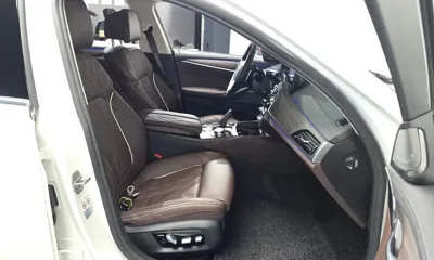 BMW 5-Series 2022, 51700 км, за 27241.7 USD - фото 26