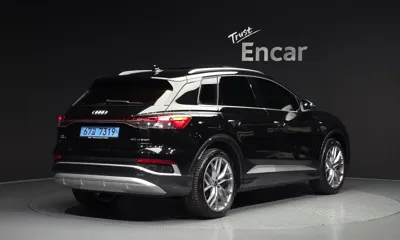 Audi Q4 e-tron 2026, 5403 км, за 65000.3 USD
