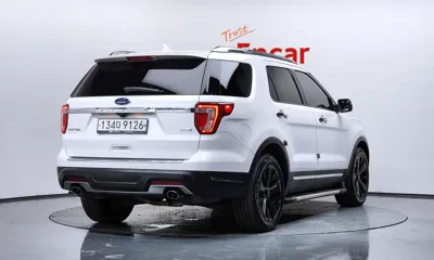 Ford Explorer 2018, 98390 км, за 10496.26 USD